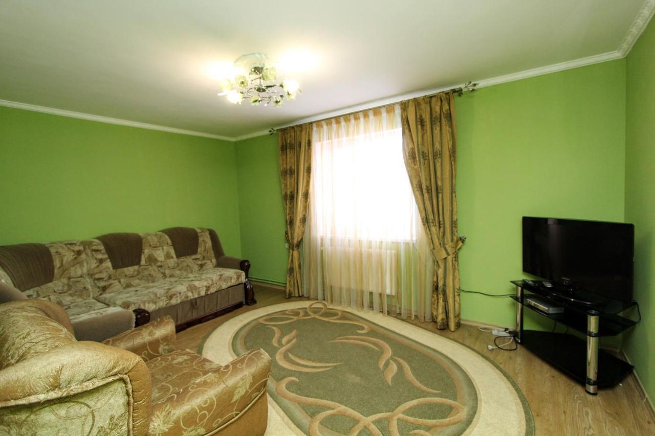 Cottage "Kliverent" Yaremche Ngoại thất bức ảnh