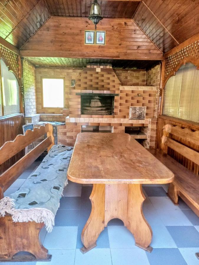 Cottage "Kliverent" Yaremche Ngoại thất bức ảnh