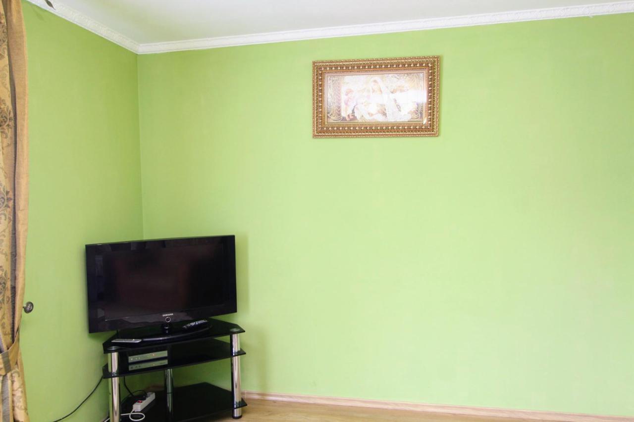 Cottage "Kliverent" Yaremche Ngoại thất bức ảnh