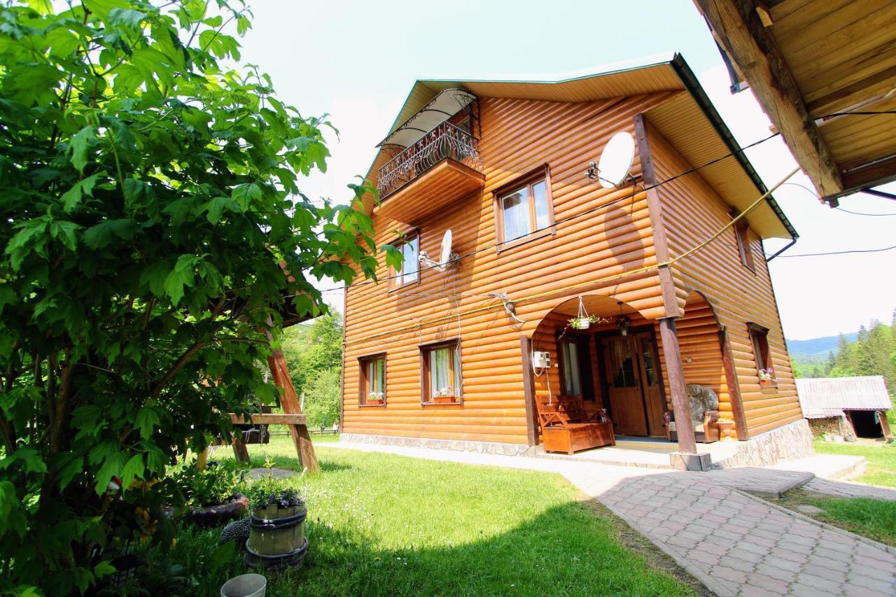 Cottage "Kliverent" Yaremche Ngoại thất bức ảnh